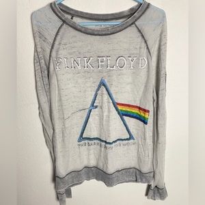 Pink Floyd Graphic T-Shirt Long Distressed Lightweight Size Medium Used
